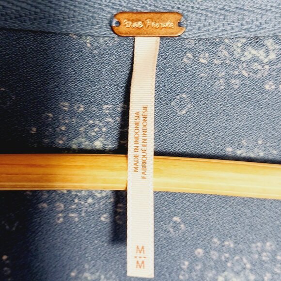 Free People, Medium Blue Top, Boho Chic, Retro Styled, Deep V Neck, Long Sleeve - Picture 2 of 16